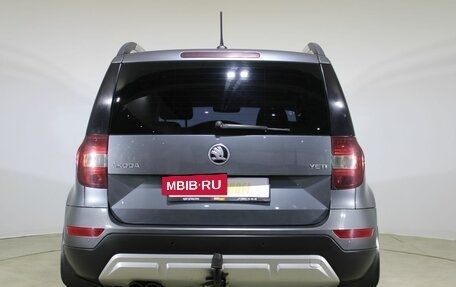 Skoda Yeti I рестайлинг, 2017 год, 1 780 000 рублей, 6 фотография