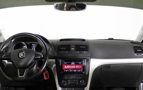 Skoda Yeti I рестайлинг, 2017 год, 1 780 000 рублей, 10 фотография