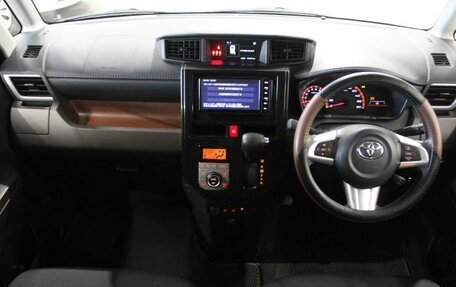 Toyota Roomy I, 2019 год, 1 299 000 рублей, 23 фотография