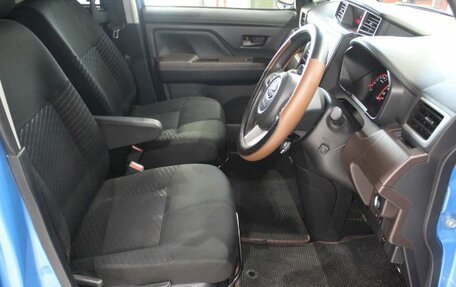 Toyota Roomy I, 2019 год, 1 299 000 рублей, 25 фотография