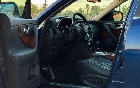 Infiniti FX II, 2012 год, 2 200 000 рублей, 10 фотография