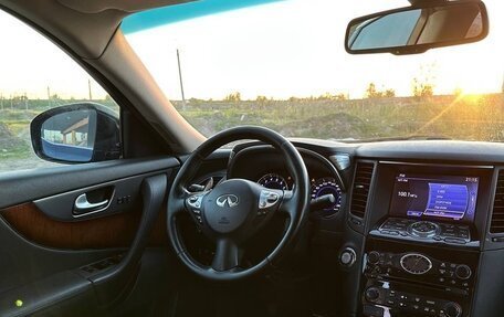 Infiniti FX II, 2012 год, 2 200 000 рублей, 16 фотография