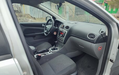 Ford Focus II рестайлинг, 2011 год, 630 000 рублей, 2 фотография