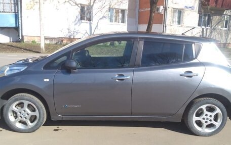 Nissan Leaf I, 2015 год, 570 000 рублей, 3 фотография
