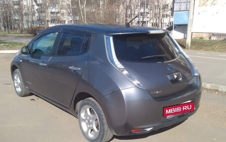 Nissan Leaf I, 2015 год, 570 000 рублей, 4 фотография