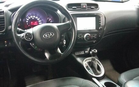 KIA Soul II рестайлинг, 2017 год, 1 355 000 рублей, 5 фотография
