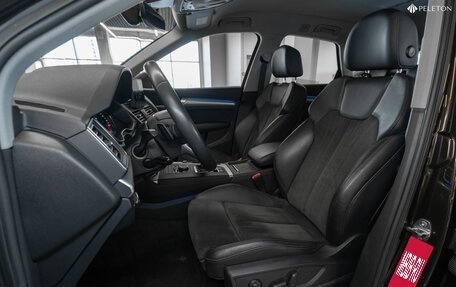 Audi Q5, 2018 год, 3 240 000 рублей, 12 фотография