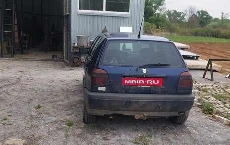 Volkswagen Golf III, 1997 год, 135 000 рублей, 1 фотография