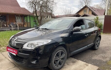 Renault Megane III, 2010 год, 460 000 рублей, 2 фотография