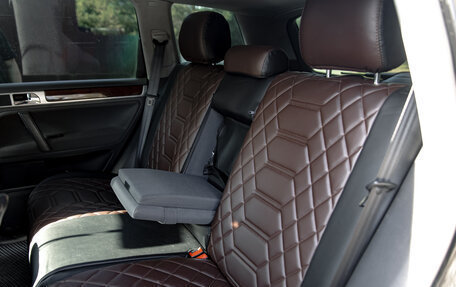 Volkswagen Touareg III, 2008 год, 1 000 000 рублей, 7 фотография