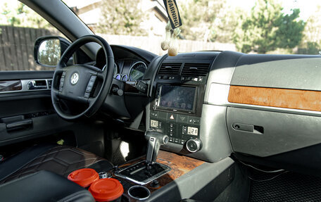 Volkswagen Touareg III, 2008 год, 1 000 000 рублей, 13 фотография