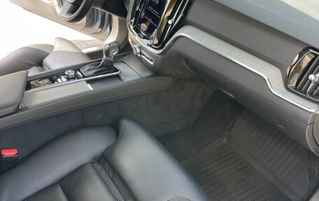 Volvo S60 III, 2021 год, 4 200 000 рублей, 9 фотография
