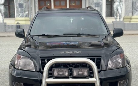 Toyota Land Cruiser Prado 120 рестайлинг, 2003 год, 2 249 000 рублей, 2 фотография