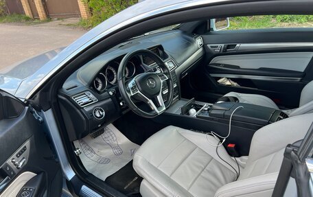 Mercedes-Benz E-Класс, 2016 год, 2 150 000 рублей, 3 фотография