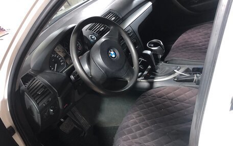 BMW 1 серия, 2009 год, 710 000 рублей, 8 фотография