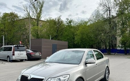 Skoda Octavia, 2010 год, 1 150 000 рублей, 2 фотография