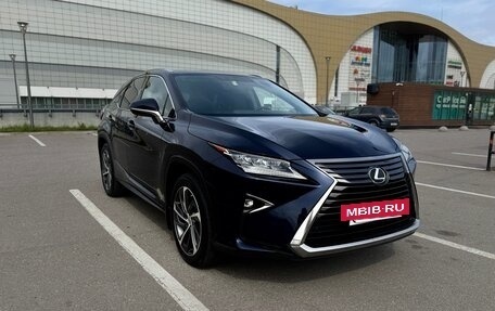 Lexus RX IV рестайлинг, 2017 год, 3 950 000 рублей, 2 фотография