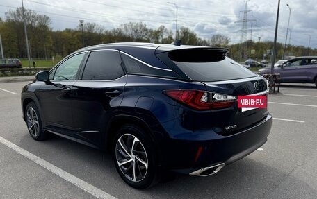 Lexus RX IV рестайлинг, 2017 год, 3 950 000 рублей, 7 фотография