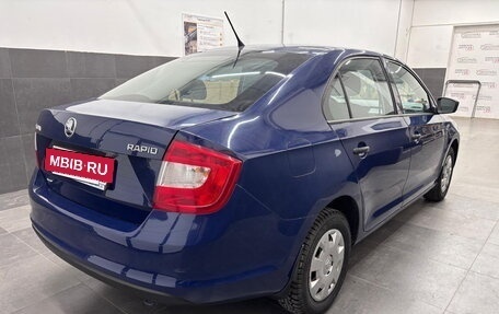 Skoda Rapid I, 2015 год, 650 000 рублей, 7 фотография