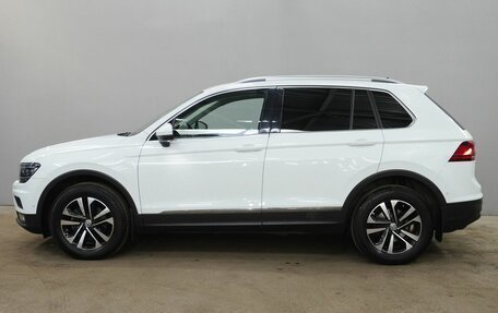 Volkswagen Tiguan II, 2019 год, 2 630 000 рублей, 8 фотография