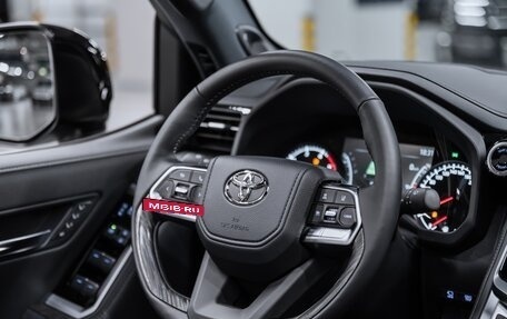 Toyota Land Cruiser, 2024 год, 12 950 000 рублей, 12 фотография