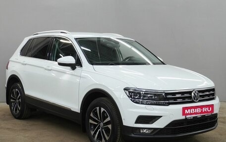 Volkswagen Tiguan II, 2019 год, 2 630 000 рублей, 3 фотография