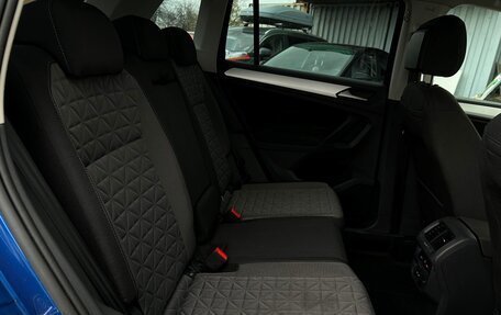 Volkswagen Tiguan II, 2021 год, 3 095 700 рублей, 8 фотография