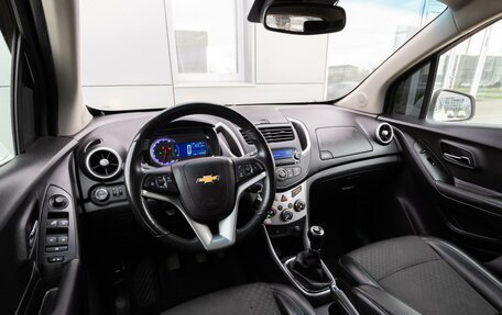 Chevrolet Tracker III, 2015 год, 1 220 000 рублей, 6 фотография