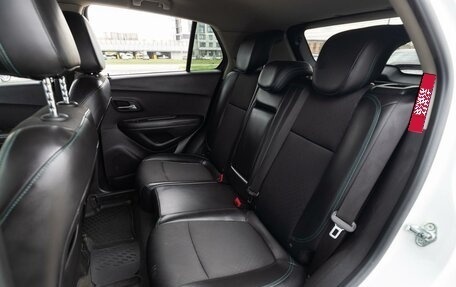 Chevrolet Tracker III, 2015 год, 1 220 000 рублей, 9 фотография