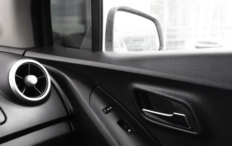 Chevrolet Tracker III, 2015 год, 1 220 000 рублей, 23 фотография