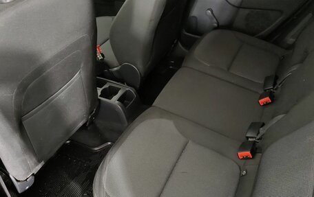 Skoda Yeti I рестайлинг, 2017 год, 1 399 000 рублей, 18 фотография