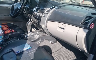 Mitsubishi Pajero Sport II рестайлинг, 2013 год, 1 999 999 рублей, 1 фотография