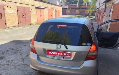 Honda Fit III, 2002 год, 450 000 рублей, 1 фотография