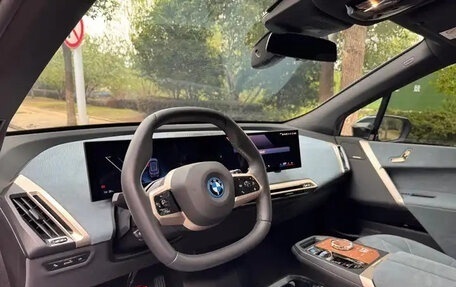 BMW iX, 2023 год, 5 450 000 рублей, 16 фотография