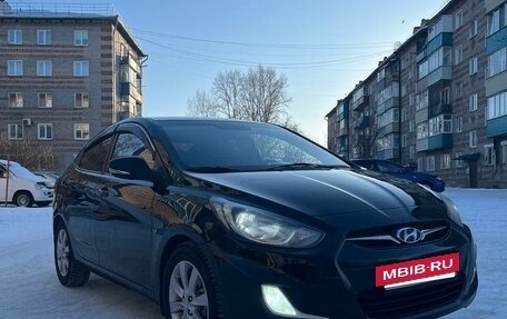 Hyundai Solaris II рестайлинг, 2012 год, 680 000 рублей, 12 фотография