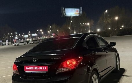 Hyundai Solaris II рестайлинг, 2012 год, 680 000 рублей, 15 фотография