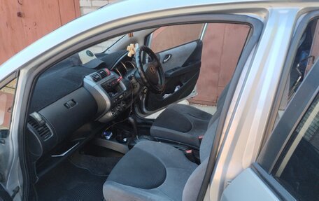 Honda Fit III, 2002 год, 450 000 рублей, 3 фотография