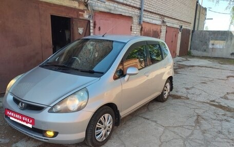 Honda Fit III, 2002 год, 450 000 рублей, 10 фотография