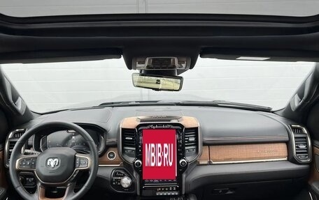 Rambler 1500, 2023 год, 11 000 000 рублей, 23 фотография