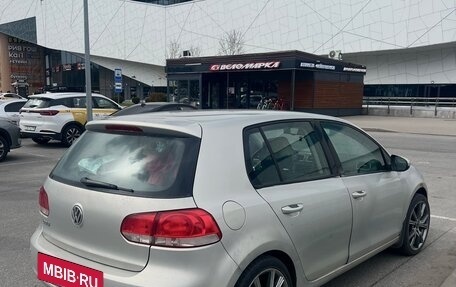 Volkswagen Golf VI, 2010 год, 590 000 рублей, 2 фотография