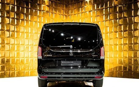 Mercedes-Benz V-Класс, 2024 год, 18 000 000 рублей, 5 фотография