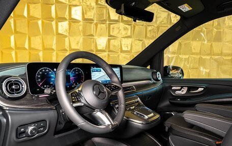 Mercedes-Benz V-Класс, 2024 год, 18 000 000 рублей, 15 фотография