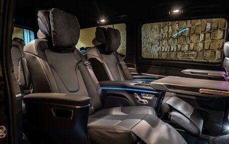 Mercedes-Benz V-Класс, 2024 год, 18 000 000 рублей, 14 фотография