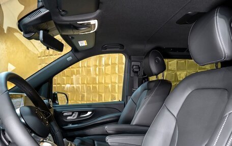 Mercedes-Benz V-Класс, 2024 год, 18 000 000 рублей, 16 фотография