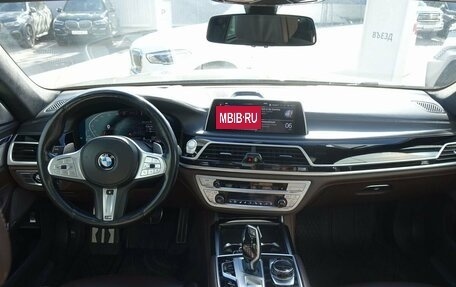 BMW 7 серия, 2019 год, 6 900 000 рублей, 6 фотография