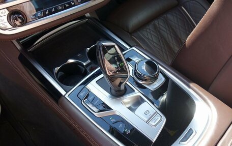 BMW 7 серия, 2019 год, 6 900 000 рублей, 16 фотография
