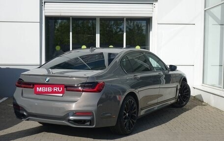 BMW 7 серия, 2019 год, 6 900 000 рублей, 3 фотография
