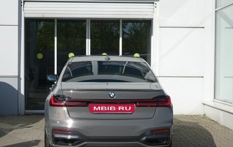 BMW 7 серия, 2019 год, 6 900 000 рублей, 5 фотография
