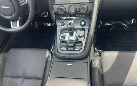 Jaguar F-Type I рестайлинг 2, 2021 год, 88 170 рублей, 18 фотография