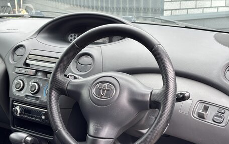 Toyota Vitz, 2003 год, 390 000 рублей, 8 фотография
